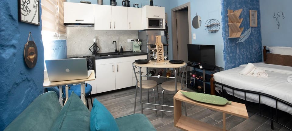 KK75corner CENERE Apartment in Thessaloniki