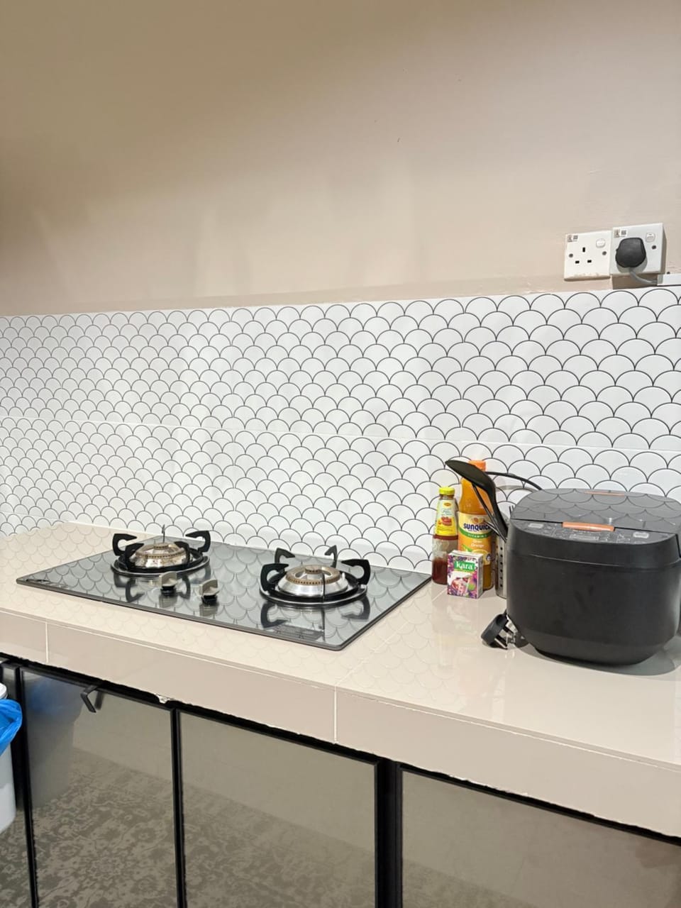 Kitchen or kitchenette, stove