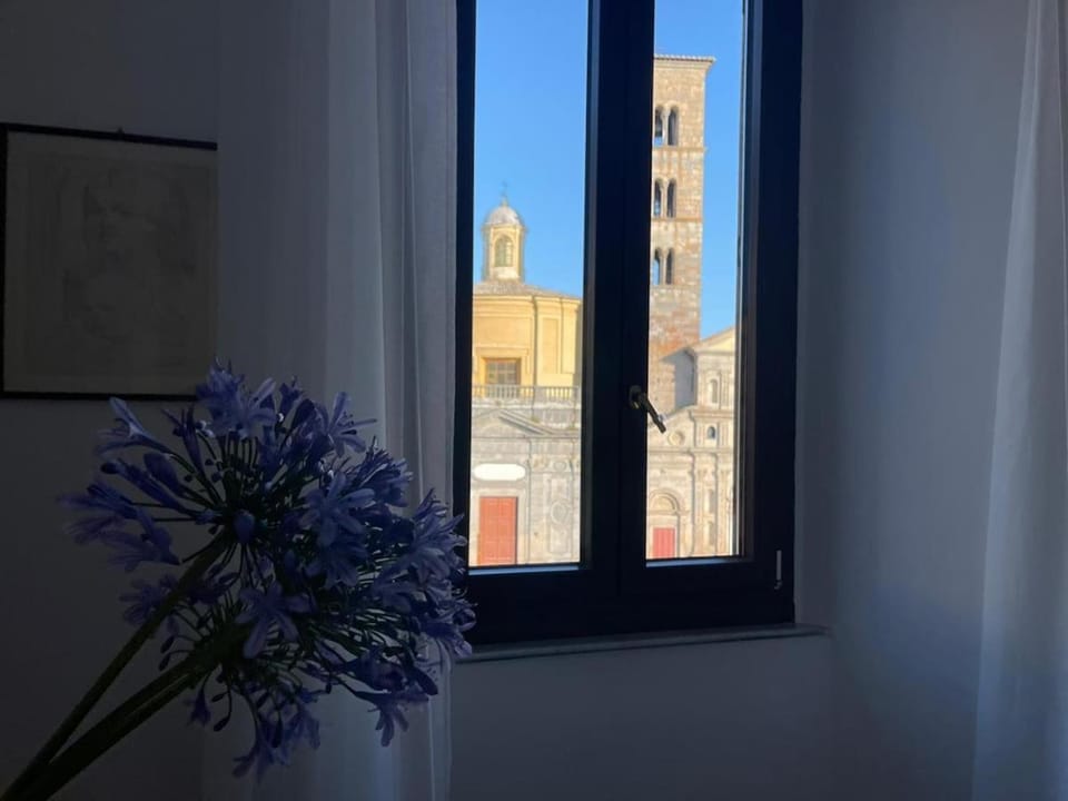 Santa Cristina Suite balcone con vista Apartment in Bolsena