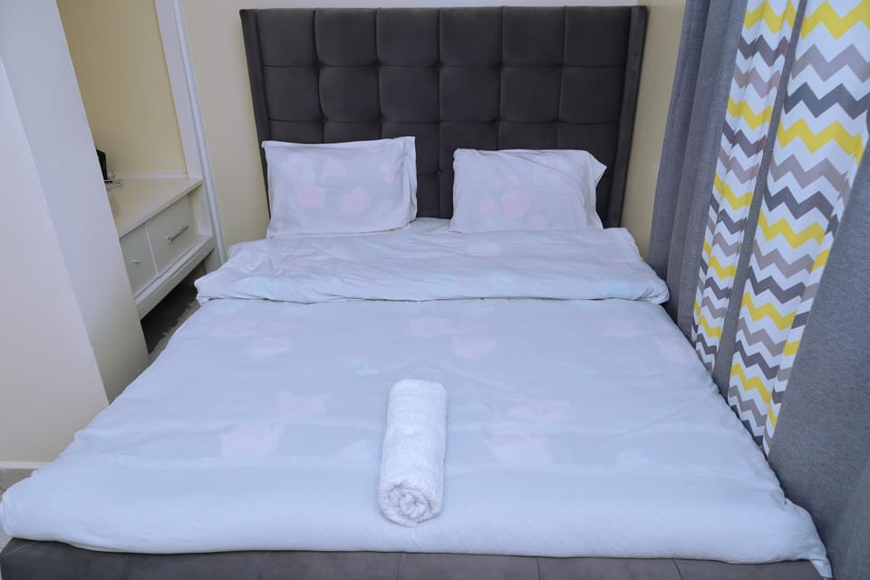 Mareva Homes 1bedroom Thika town Ample parking wifi fridge microwave and all kitchen appliances Bed and Breakfast in Kenya