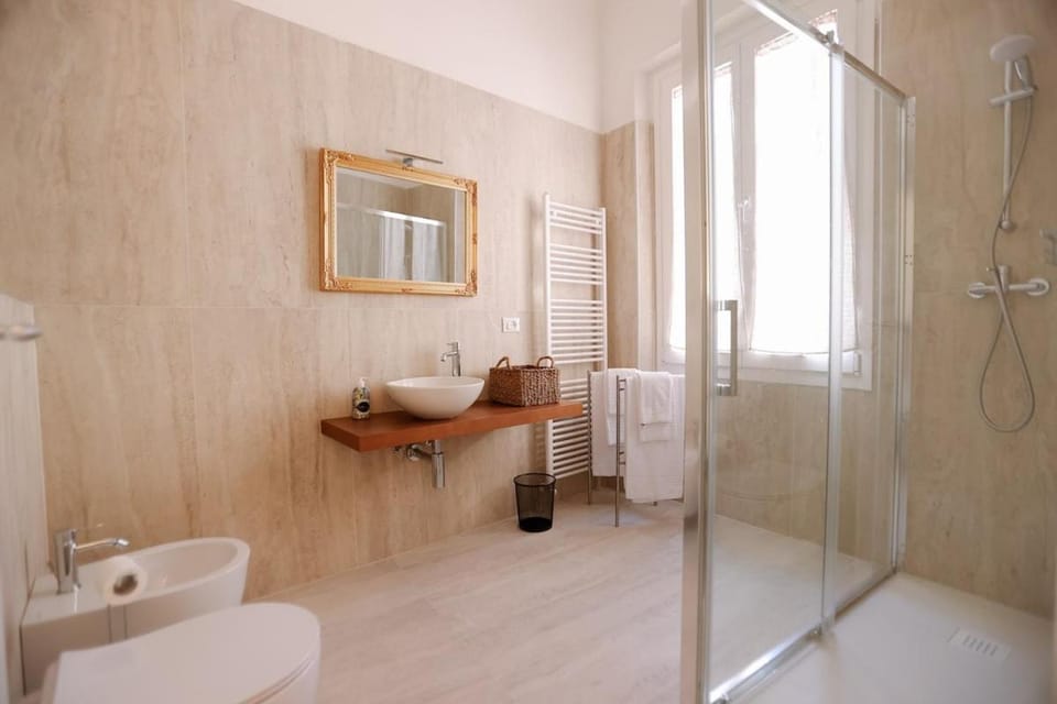 Prestige Florence -Balcony -Lift Apartment in Florence