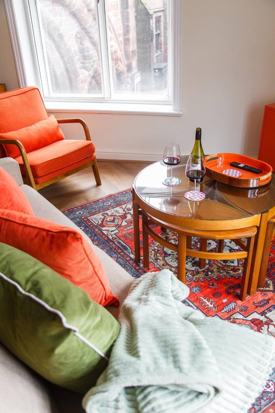Living room, Seating area