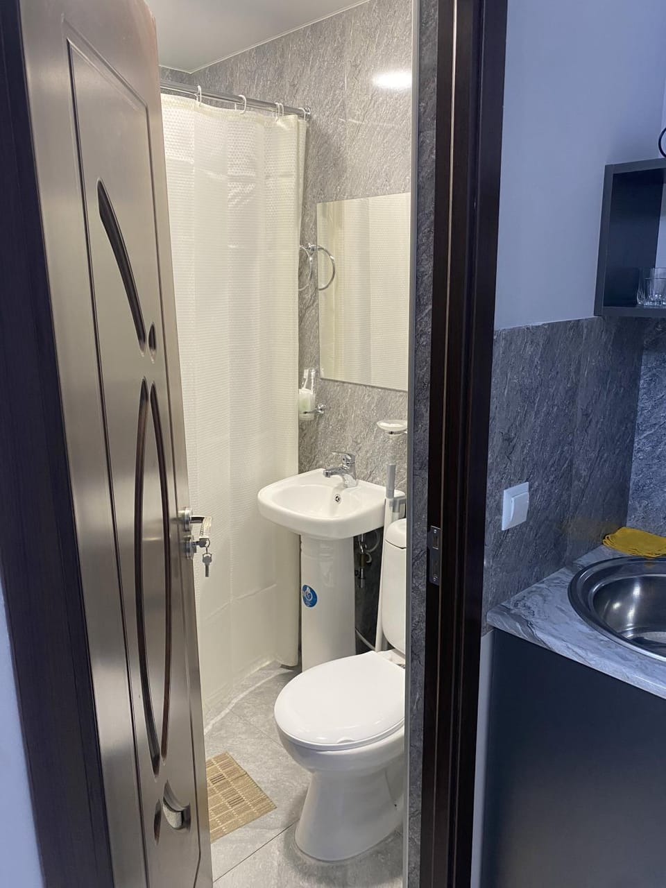 Shower, Toilet, Bathroom
