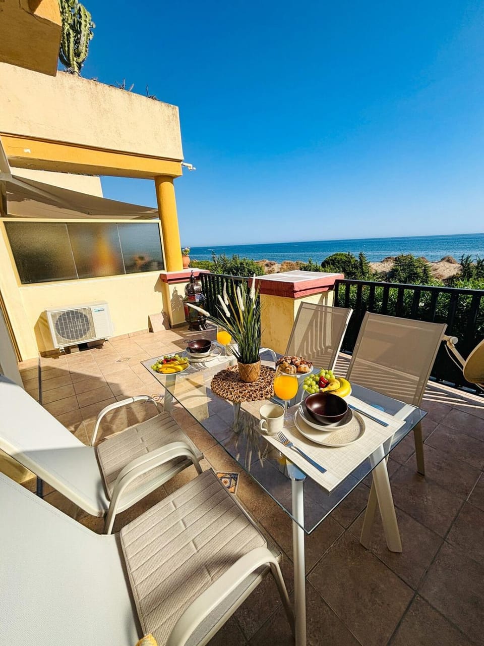 OleHolidays 913 Romana Playa con vistas al mar Apartment in Marbella