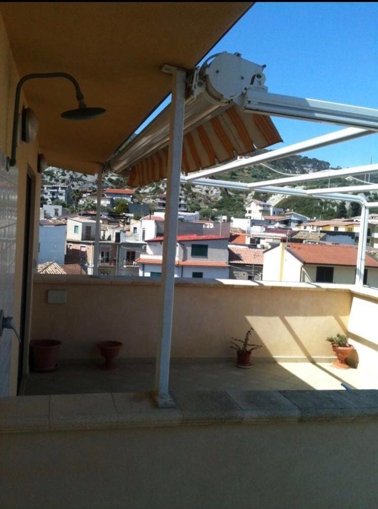 Stupendo attico sul lungomare Apartment in Roccella Ionica