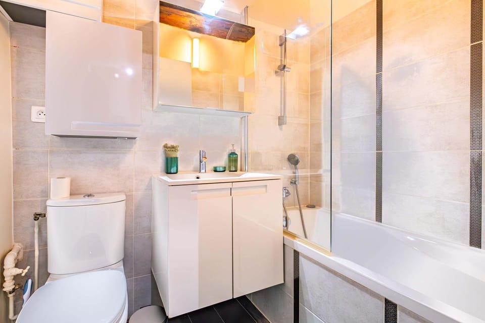 4 Guests Flat - Rue Mouffetard Apartment in Paris