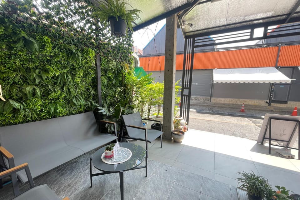 Seating area