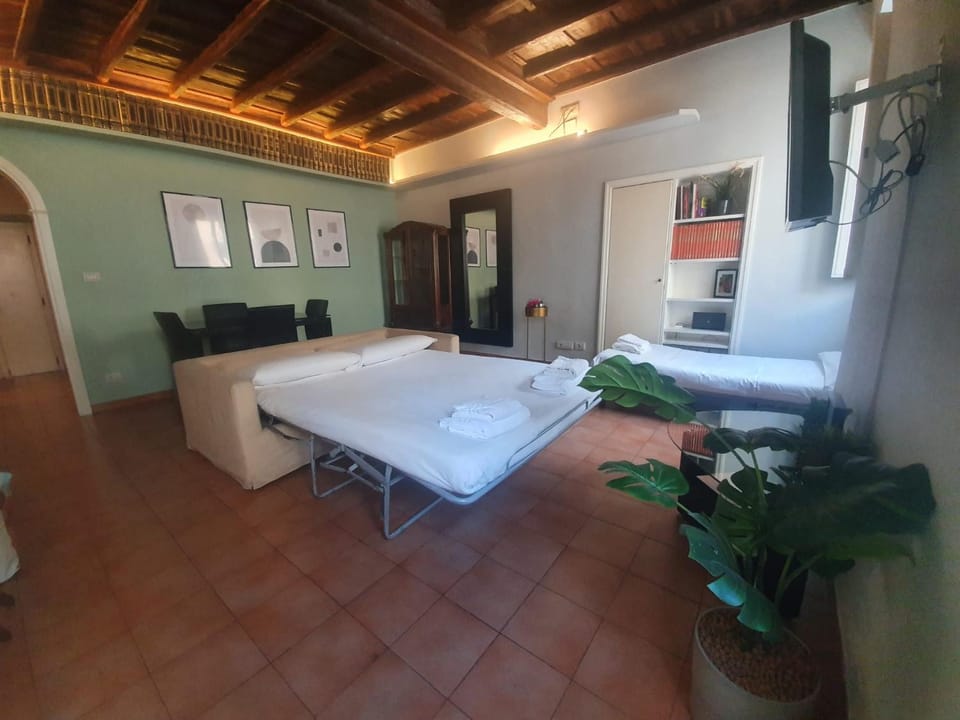 Colosseo RHome Apartment in Rome