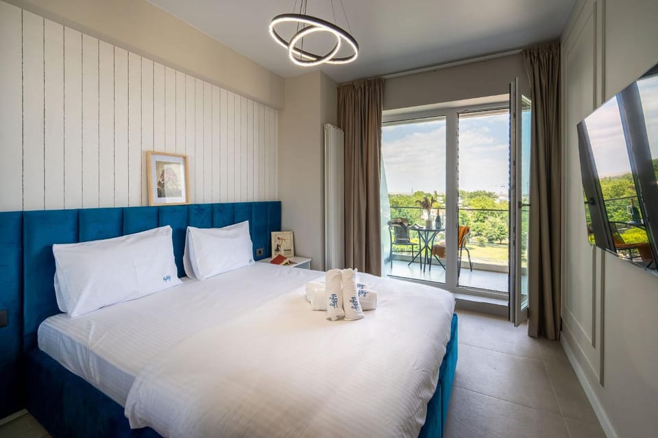 Bed, View (from property/room), Bedroom