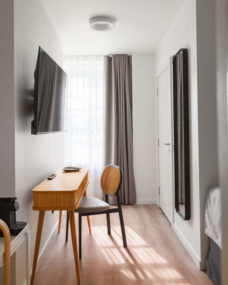 TV and multimedia, Bedroom
