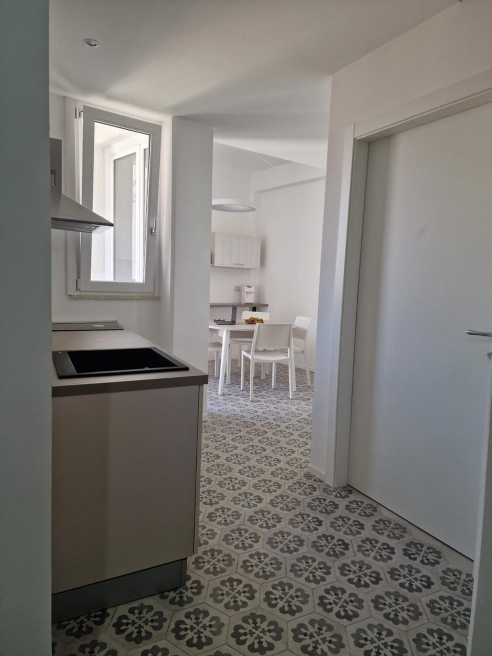 Communal kitchen, kitchen