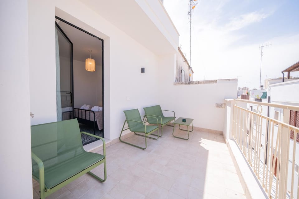 View (from property/room), Balcony/Terrace
