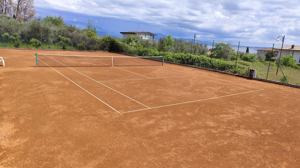 Tennis court