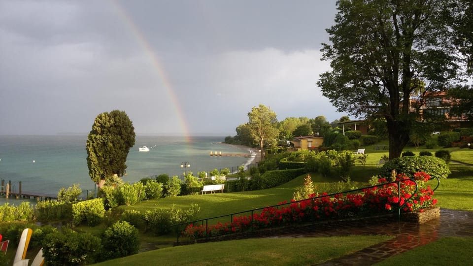 Appartamento San Sivino Apartment in Manerba del Garda