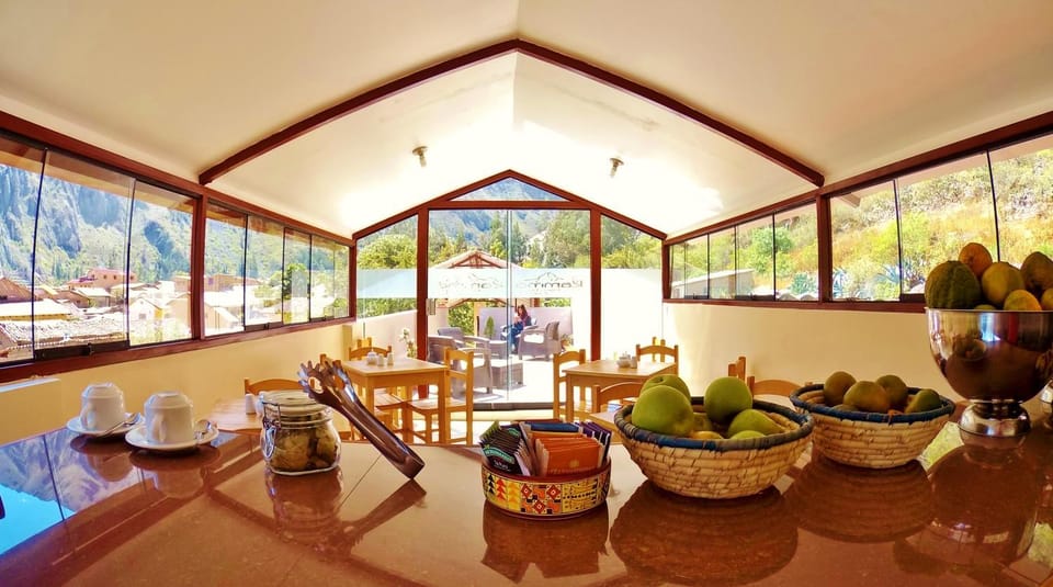 Dining area, Breakfast