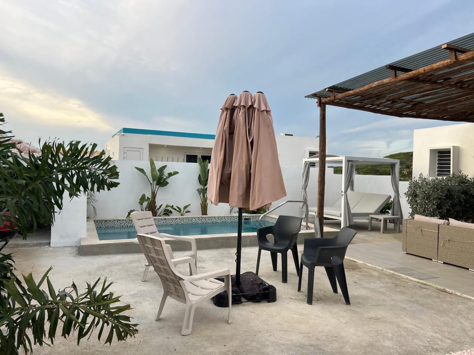 Balcony/Terrace, Swimming pool, Swimming pool