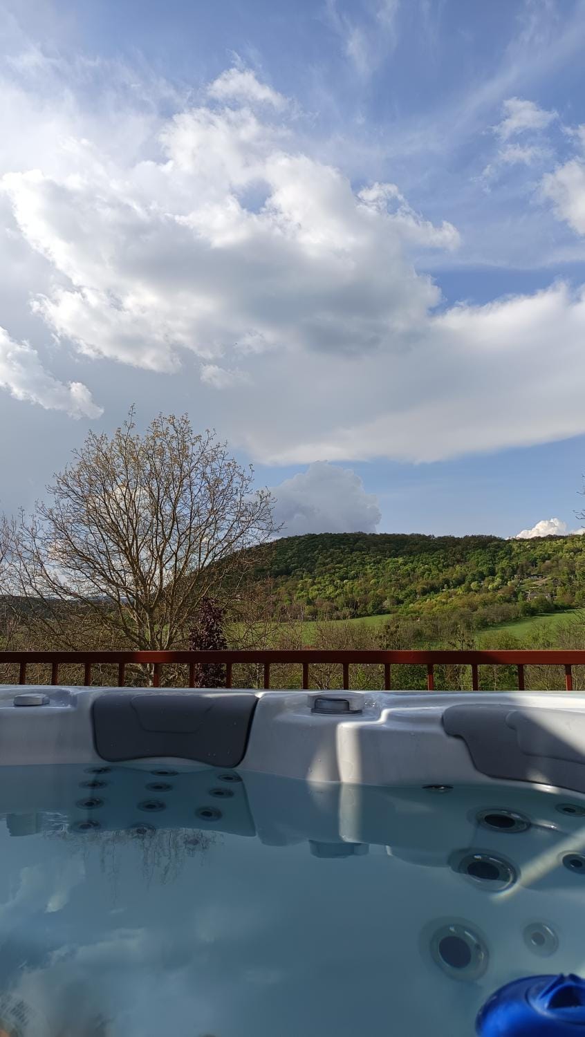 Hot Tub, View (from property/room)