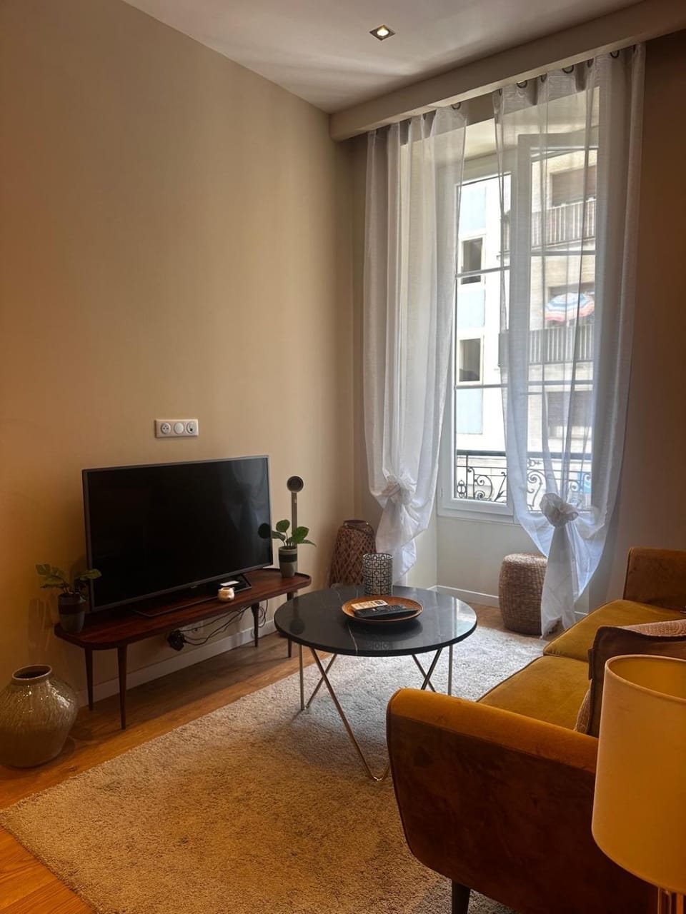 Le Niçois Élégant 2pièces climatisé cœur port Nice Apartment in Nice