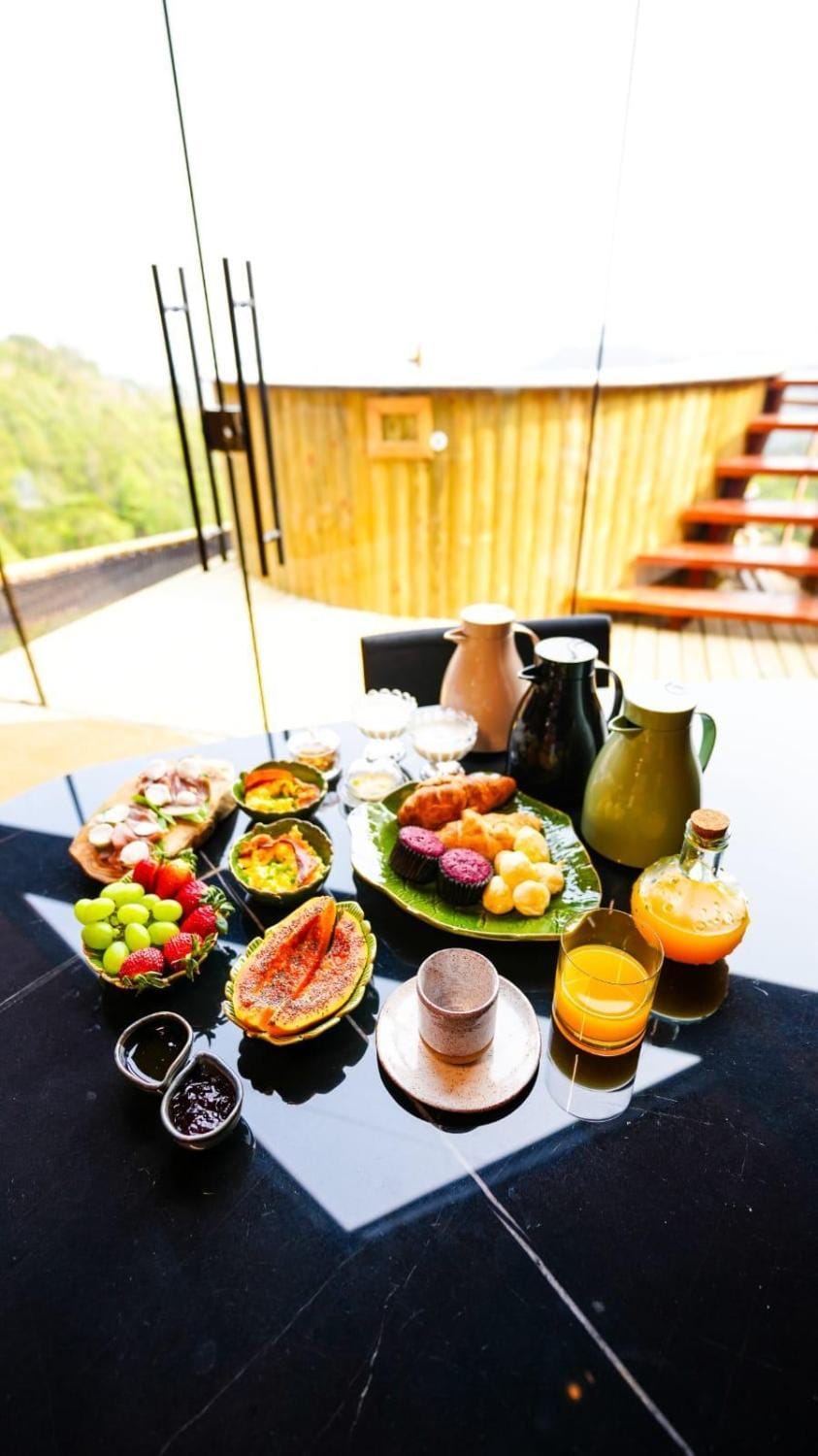 Breakfast, Breakfast
