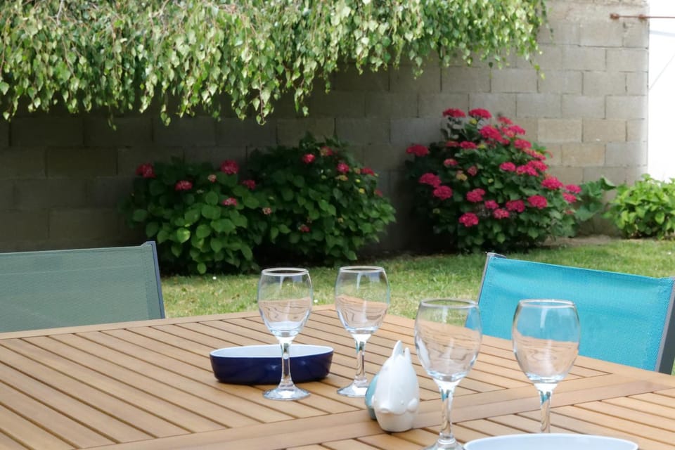Patio, Garden, Garden view