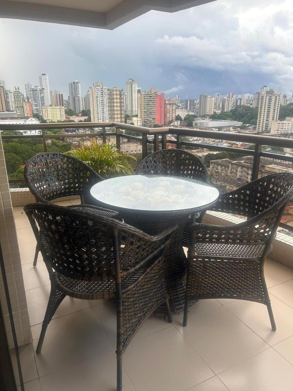 Edifício palácio real para a cop 30 somente neste período 5 mil a diária Apartment in Belém