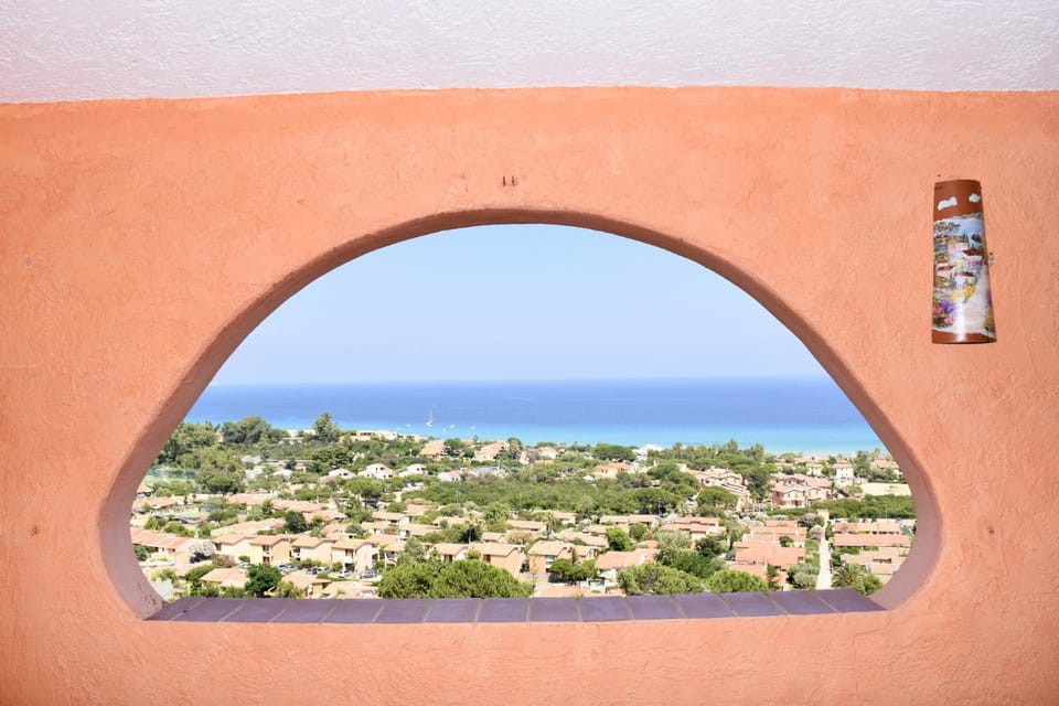 Nearby landmark, Natural landscape, Bird's eye view, Balcony/Terrace, City view, Sea view