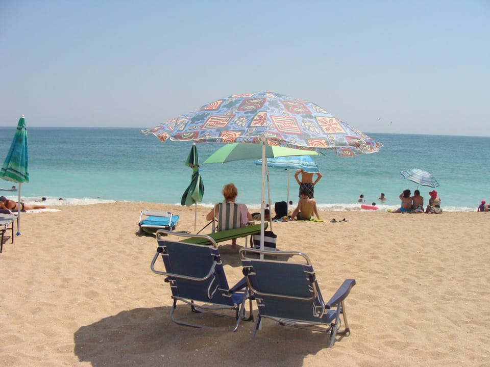 Beach, Area and facilities