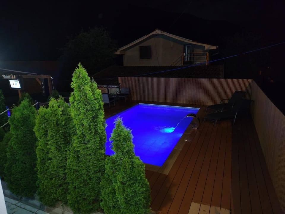 Vikendica sa bazenom"Mila"Banja Topilo House in Serbia