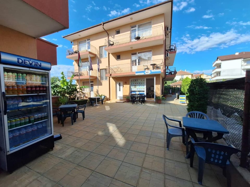 Къща за гости Авеню Bed and Breakfast in Burgas Province