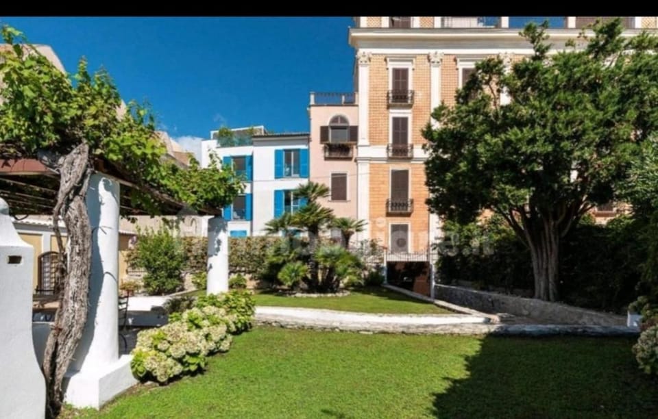 La Residenza 92 House in Gaeta