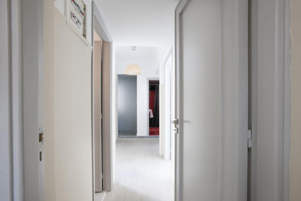 Ano Patisia, A 5th Floor Fully Renovated Penthouse Apartment in Athens