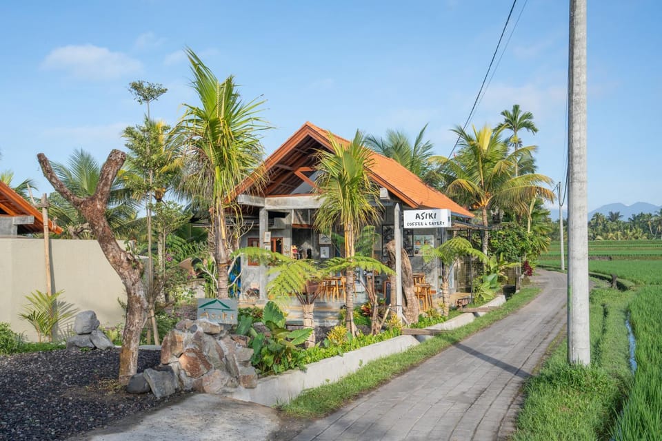 Property building, Restaurant/places to eat