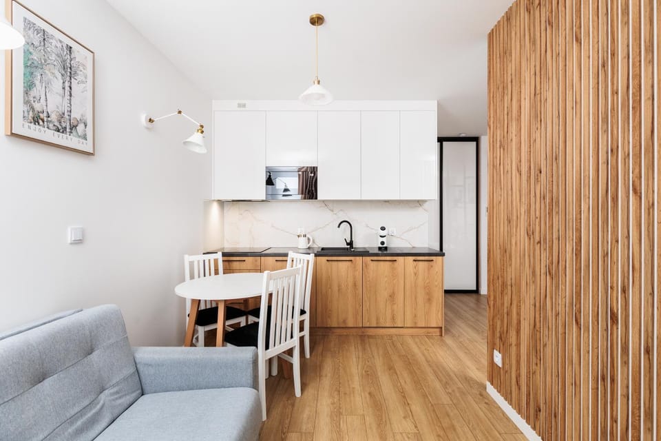 Seating area, Dining area, stove, kitchen