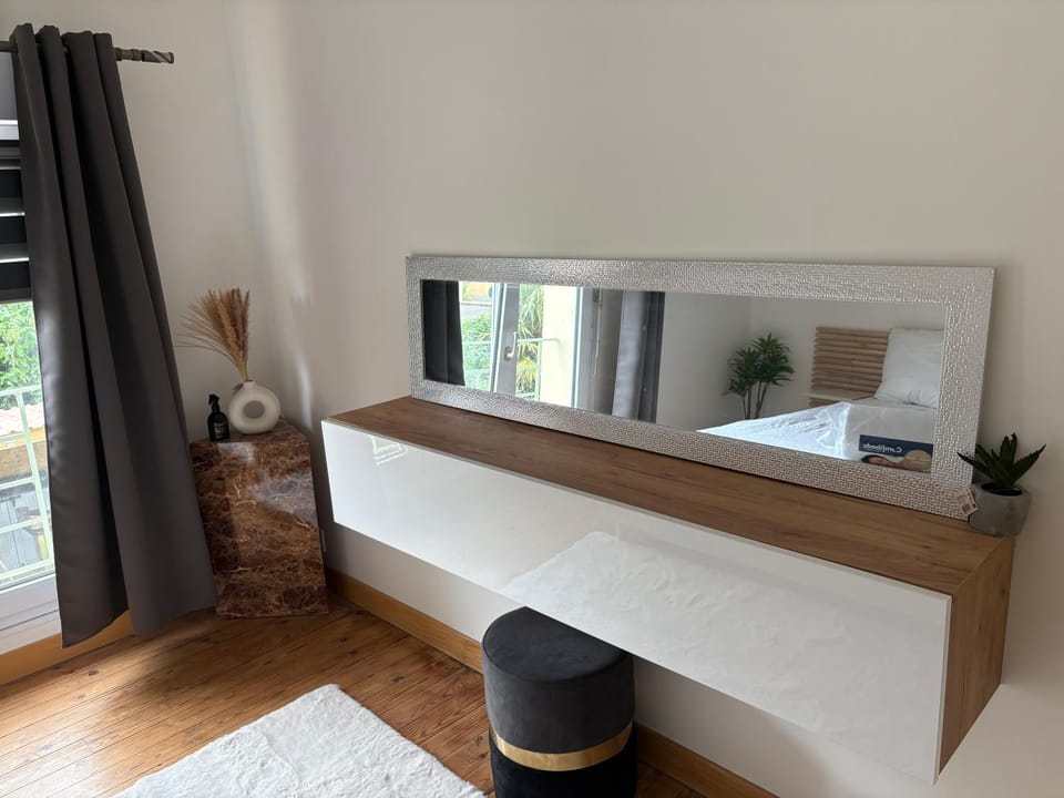 Maison 2chambres dressing bureau jardin clos pour 4 Personnes House in Finistere