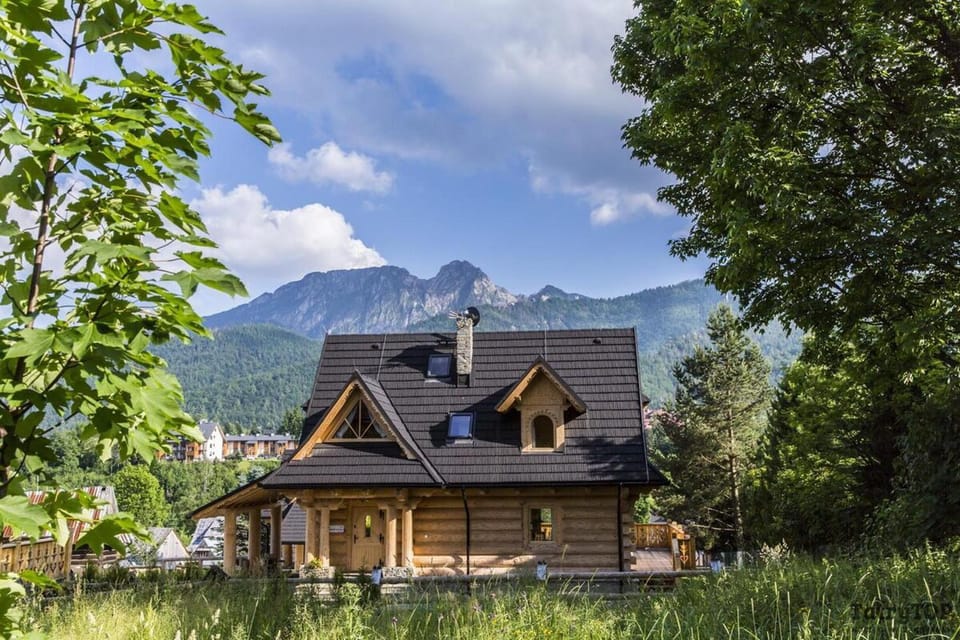 Spring, View (from property/room), Mountain view