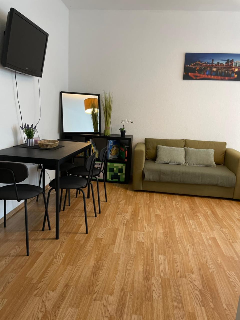 Moderne Citynahe Wohnung mit Parkmöglichkeiten Apartment in Chemnitz