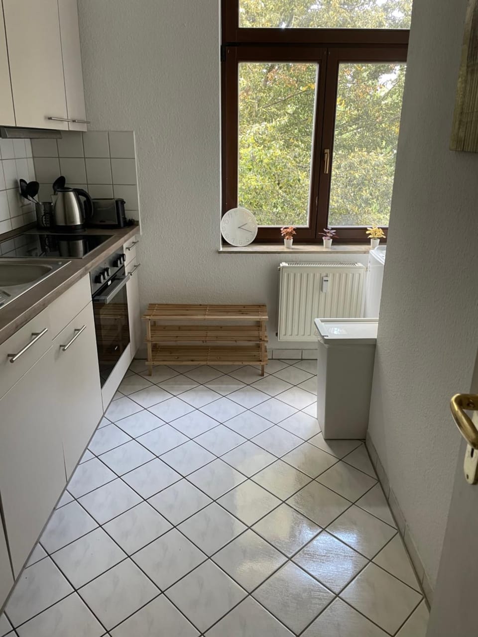 Kitchen or kitchenette, dishwasher, pet friendly, stove, toaster
