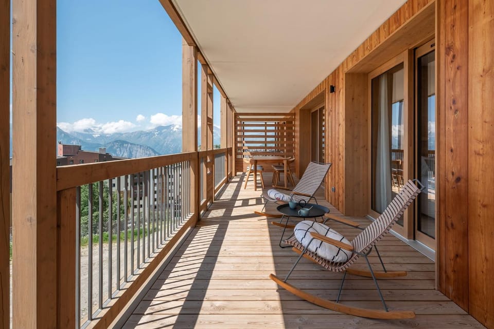 Day, Natural landscape, View (from property/room), Balcony/Terrace, Mountain view, sunbed