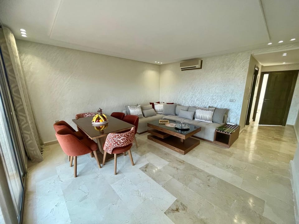 Living room, Seating area, air conditioner