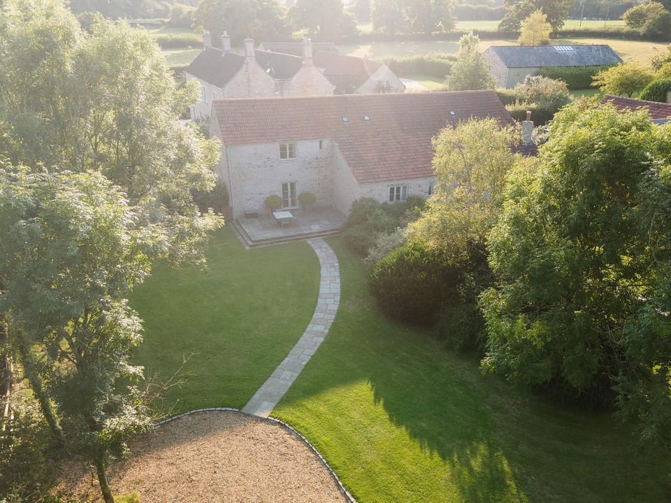 Property building, Natural landscape, Garden view