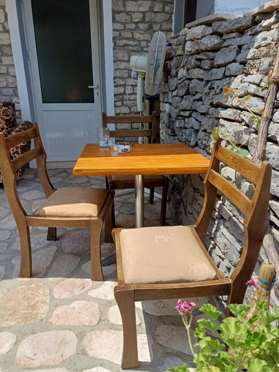 Balcony/Terrace, Seating area, Dining area