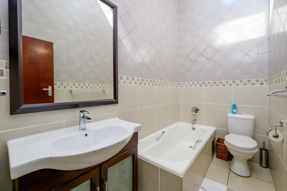 Bathroom, Bath