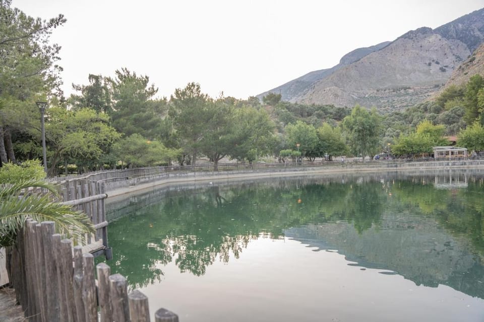 Nearby landmark, Natural landscape, Mountain view