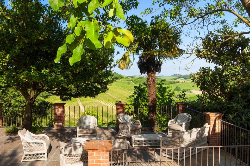 Balcony/Terrace, Garden view, Lake view