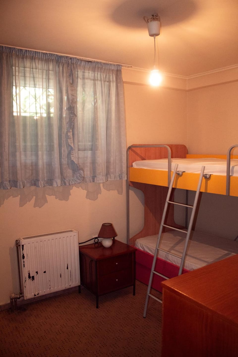 Bed, Photo of the whole room, Bedroom, bunk bed