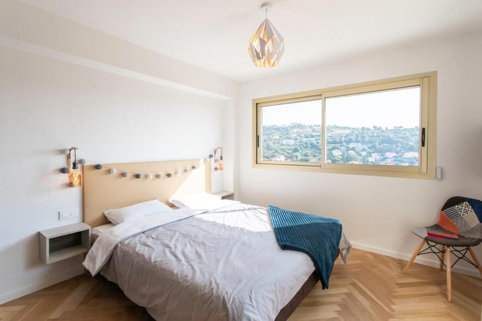 S12 Staywizus - 2BDR Bellet Sea & Mountain View Parking, terrace & AC Apartment in Nice