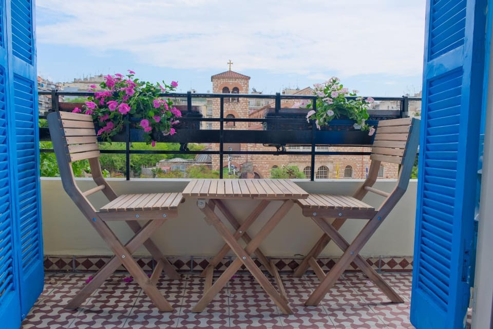 View (from property/room), Balcony/Terrace