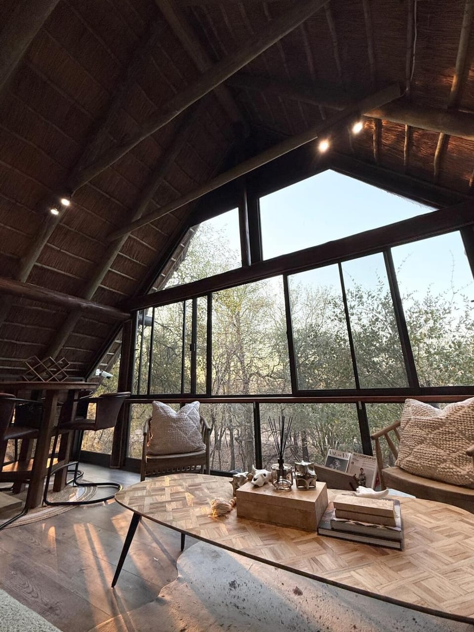 Day, Natural landscape, View (from property/room), Living room, Seating area