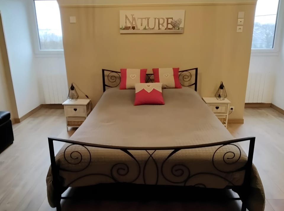 Living room, Bedroom