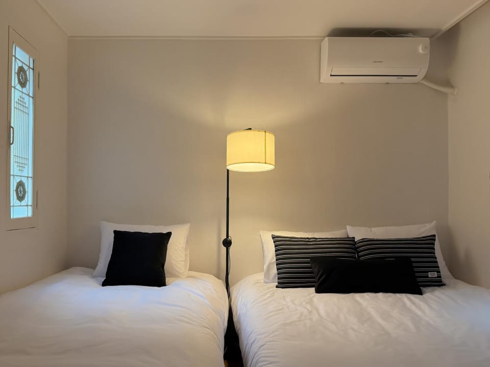 Bedroom, Area and facilities